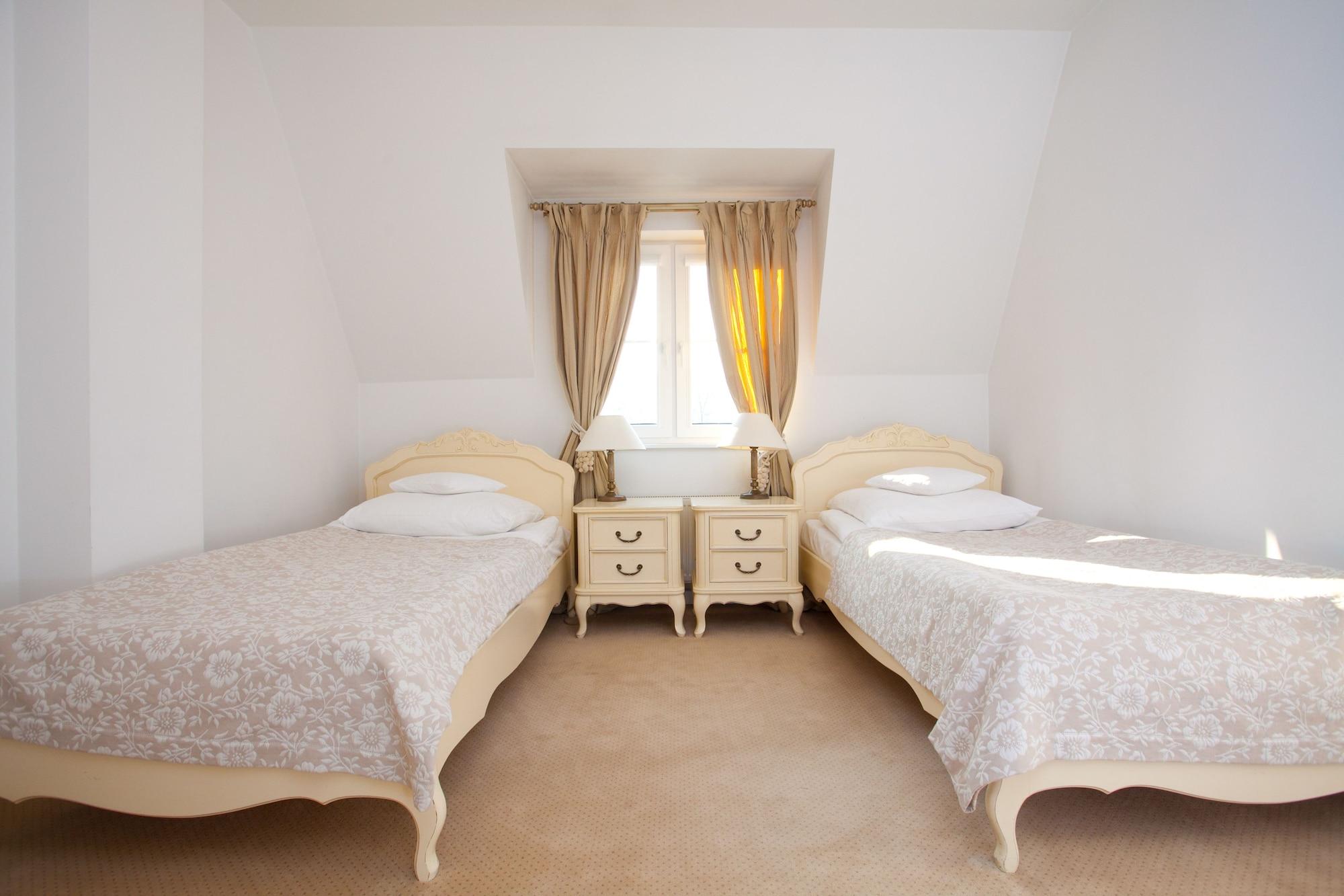 Hotel Szrenicowy Dwor Szklarska Poręba Esterno foto