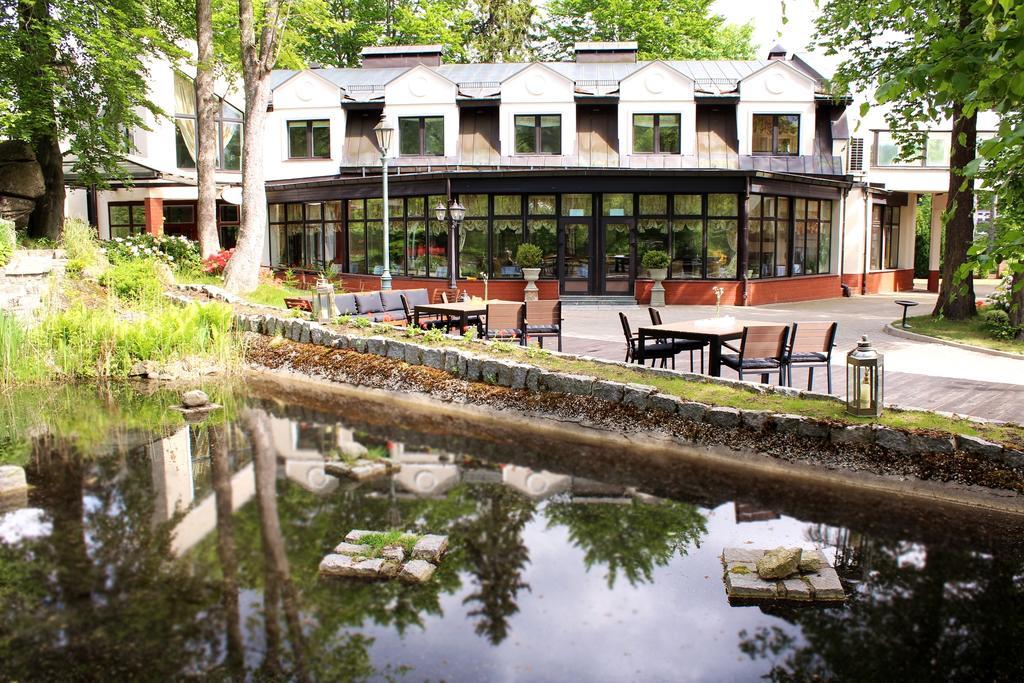 Hotel Szrenicowy Dwor Szklarska Poręba Esterno foto