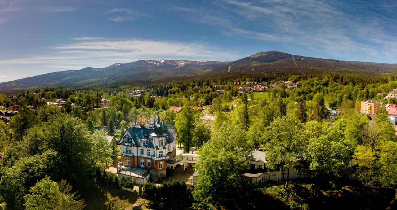 Hotel Szrenicowy Dwor Szklarska Poręba Esterno foto