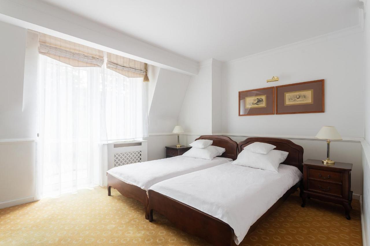 Hotel Szrenicowy Dwor Szklarska Poręba Esterno foto